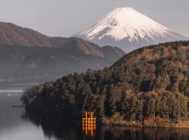 Hakone photo location at sunrise with view on Mount Fuji - Japan