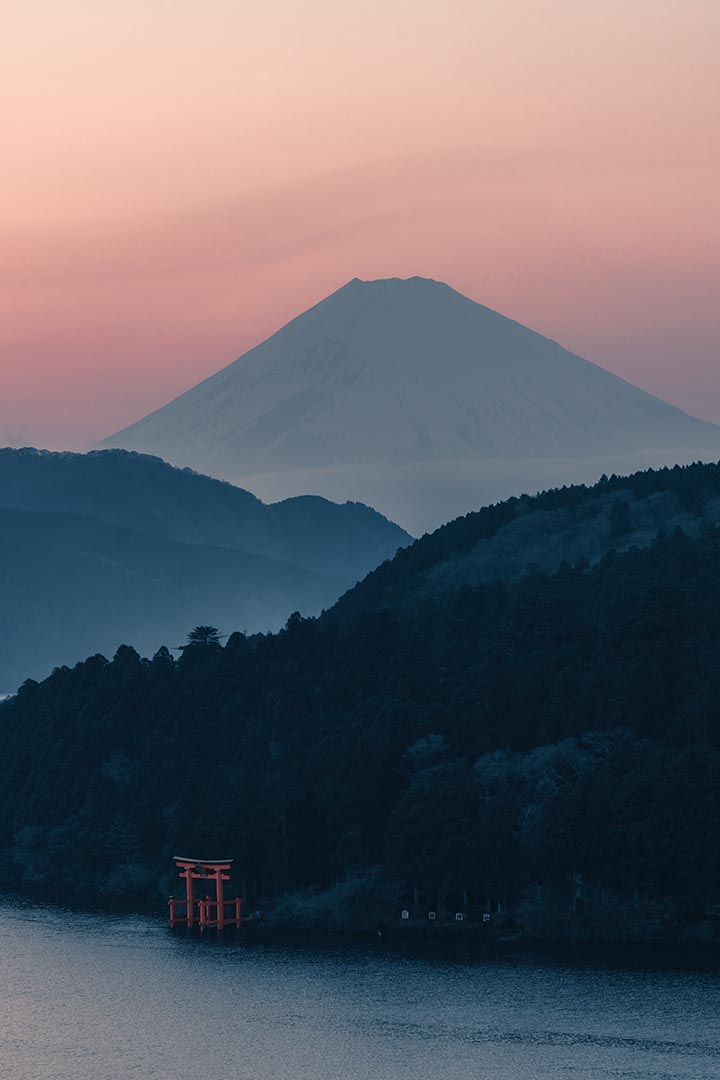 Photo of Mount Fuji and Hakone Shrine Torii at sunset - Japan
