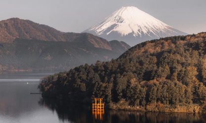 Hakone photo location at sunrise with view on Mount Fuji - Japan
