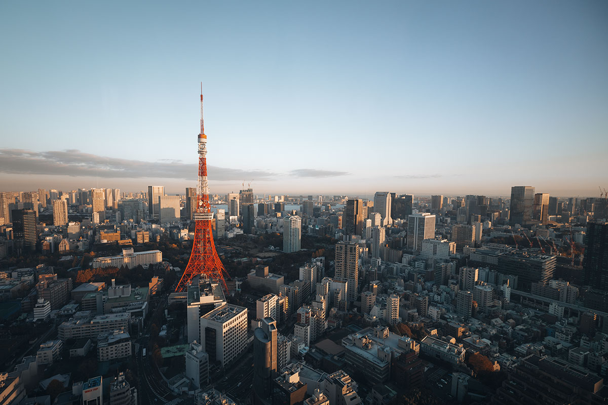 Tokyo Tower - View from Azabudai Hills Skylobby